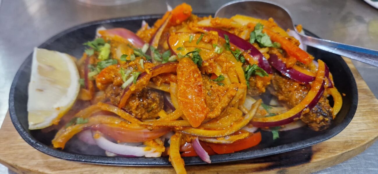 Seekh kebab ( plato tandoori)