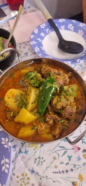 aloo gosht