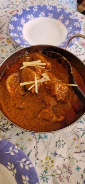 spicy chicken qorma